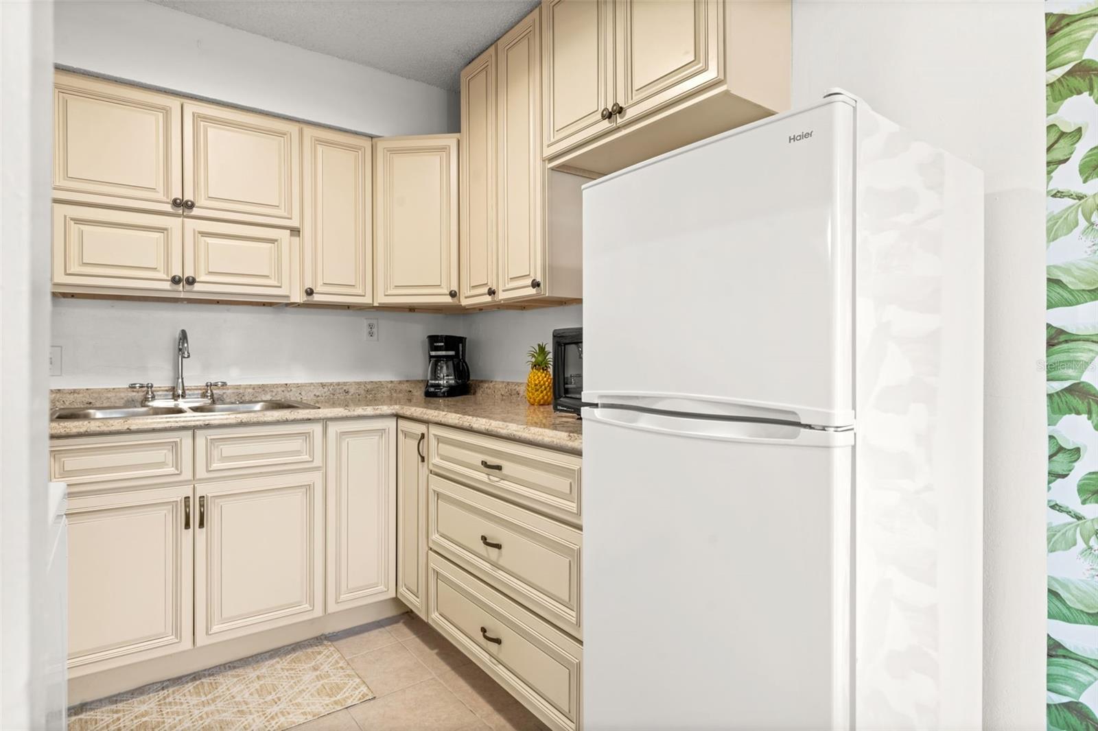 4215 E Bay Dr #1806d Property Photo 11