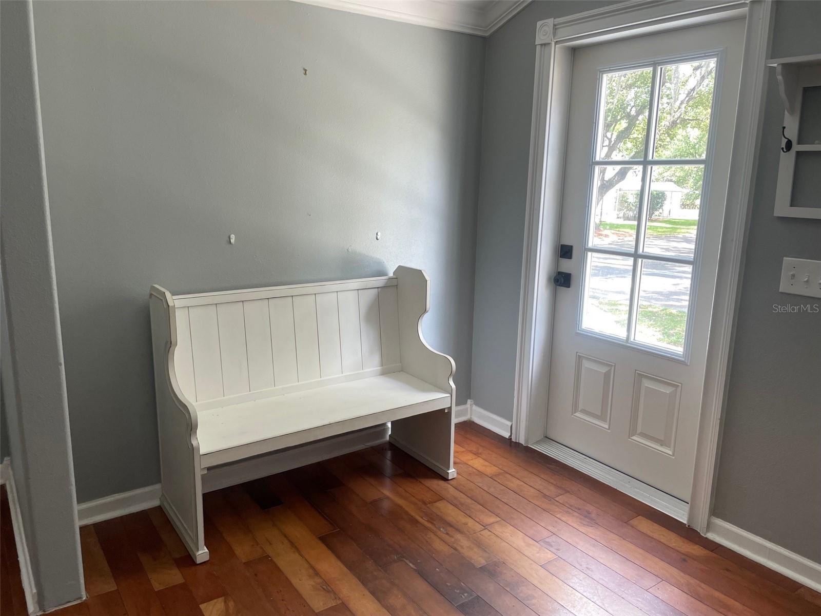 5419 9th Property Photo 2