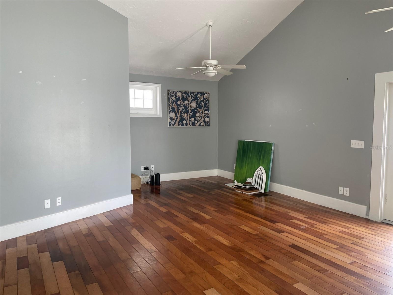 5419 9th Property Photo 11