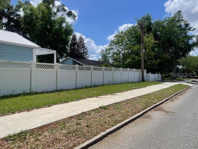 5419 9th Property Photo 19
