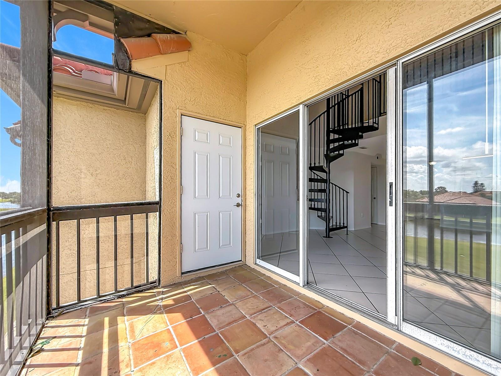 2400 Feather Sound Dr #933 Property Photo 45
