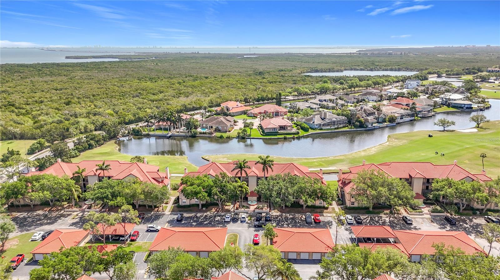 2400 Feather Sound Dr #933 Property Photo 57