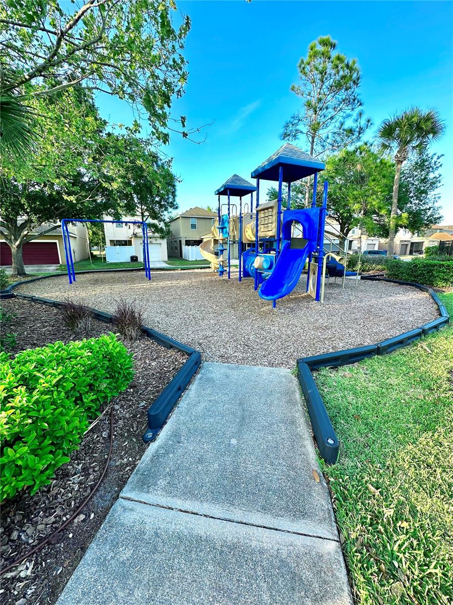 4411 Banyan Tree Pl Property Photo 27