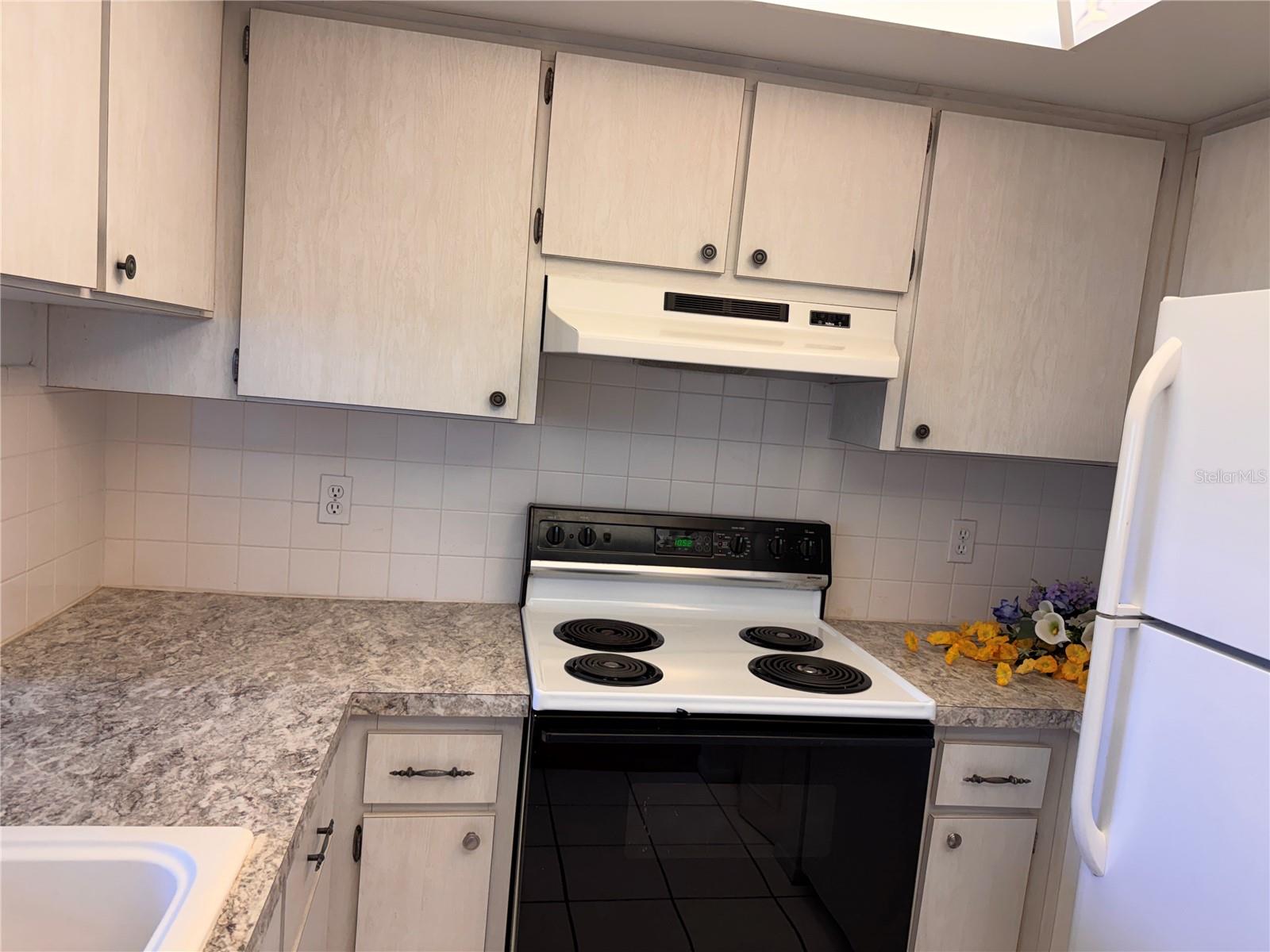 1250 S Pinellas Ave #804 Property Photo 14