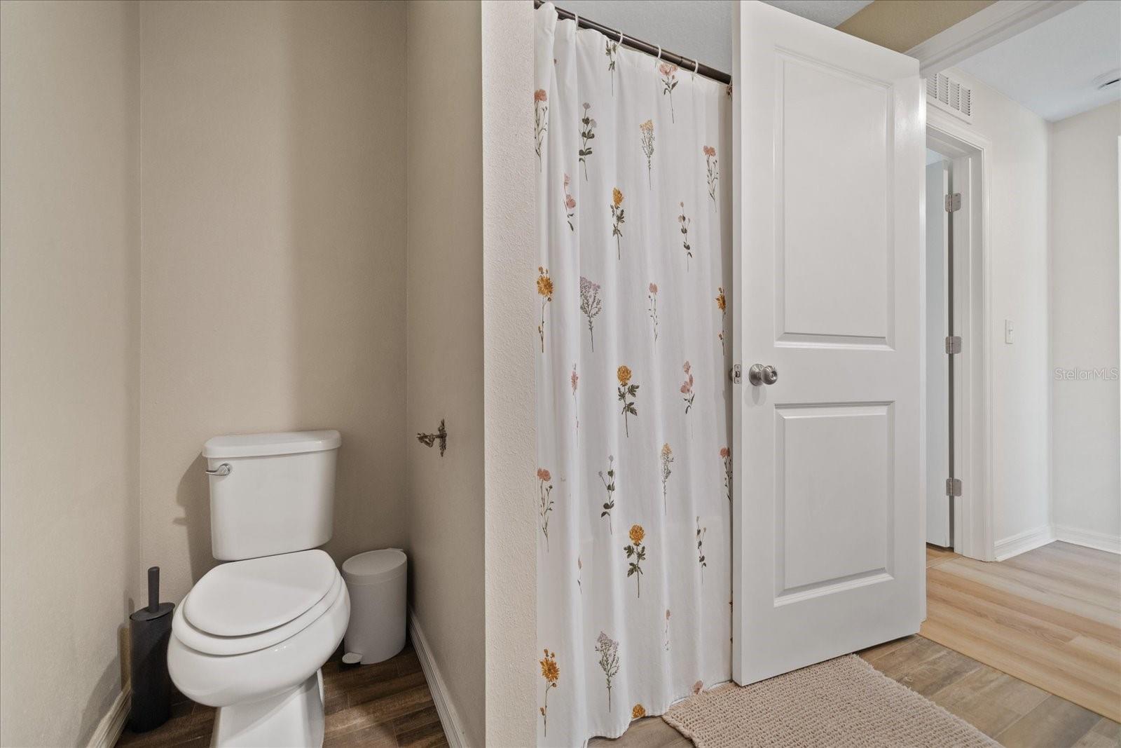 6450 Mariner Blvd Property Photo 45