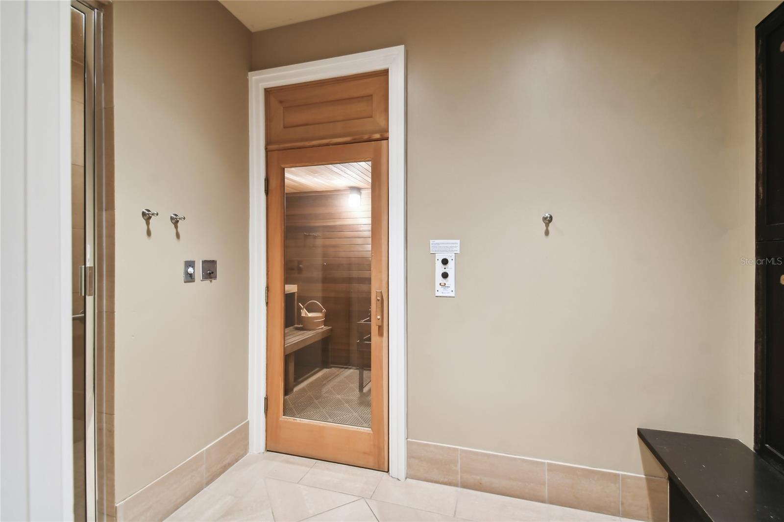5823 Bowen Daniel Dr #1103 Property Photo 75
