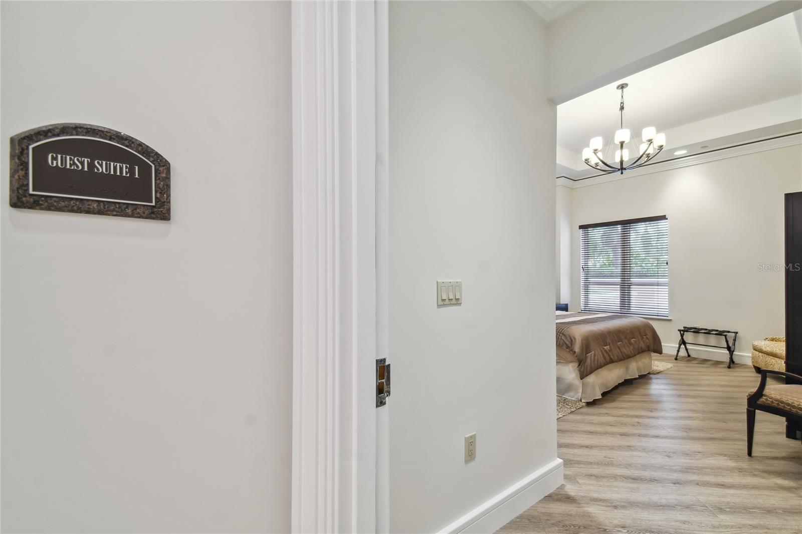 5823 Bowen Daniel Dr #1103 Property Photo 76