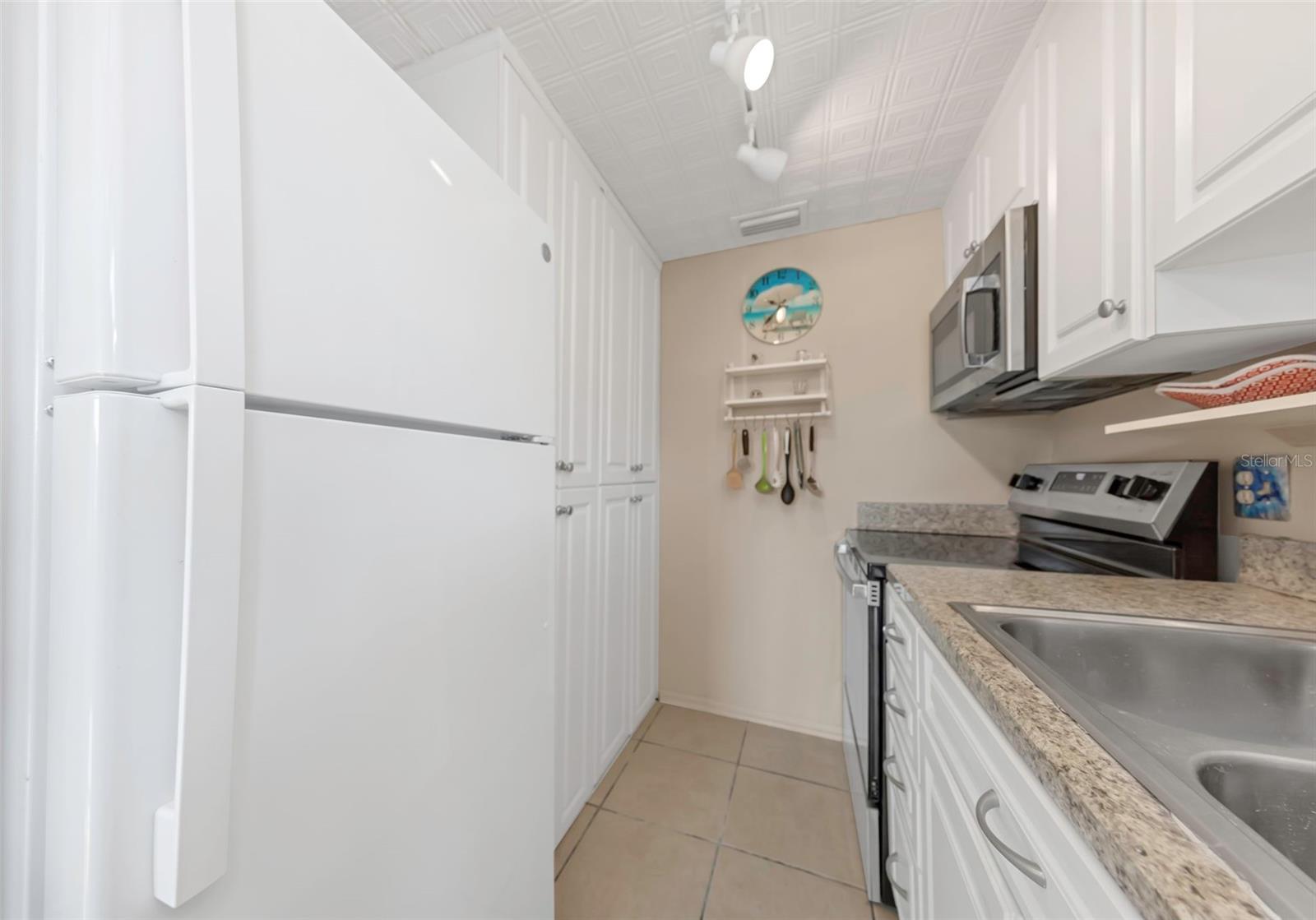 2600 N Paula Dr #12d Property Photo 16
