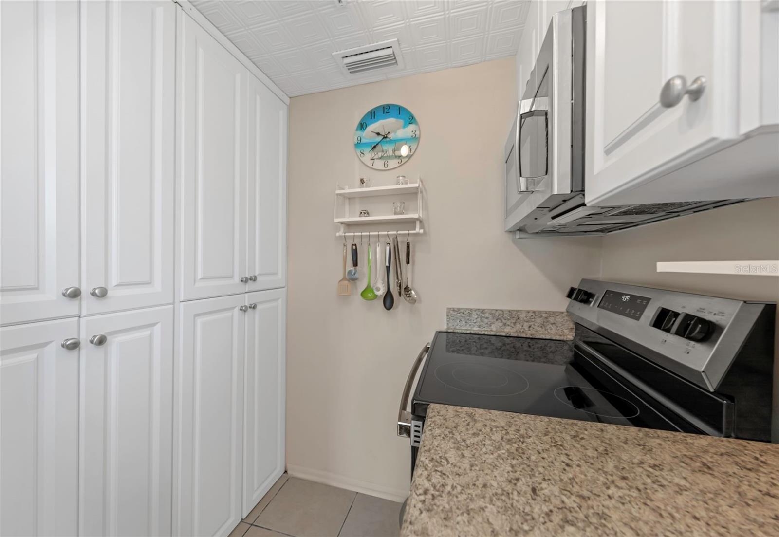 2600 N Paula Dr #12d Property Photo 17