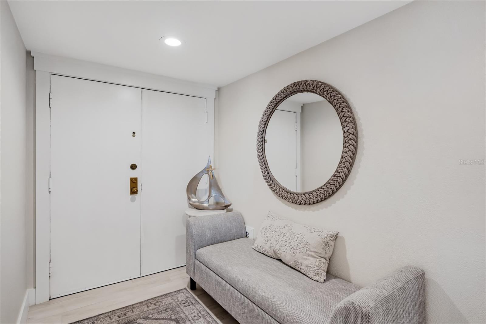 1460 Gulf Blvd #1205 Property Photo 6