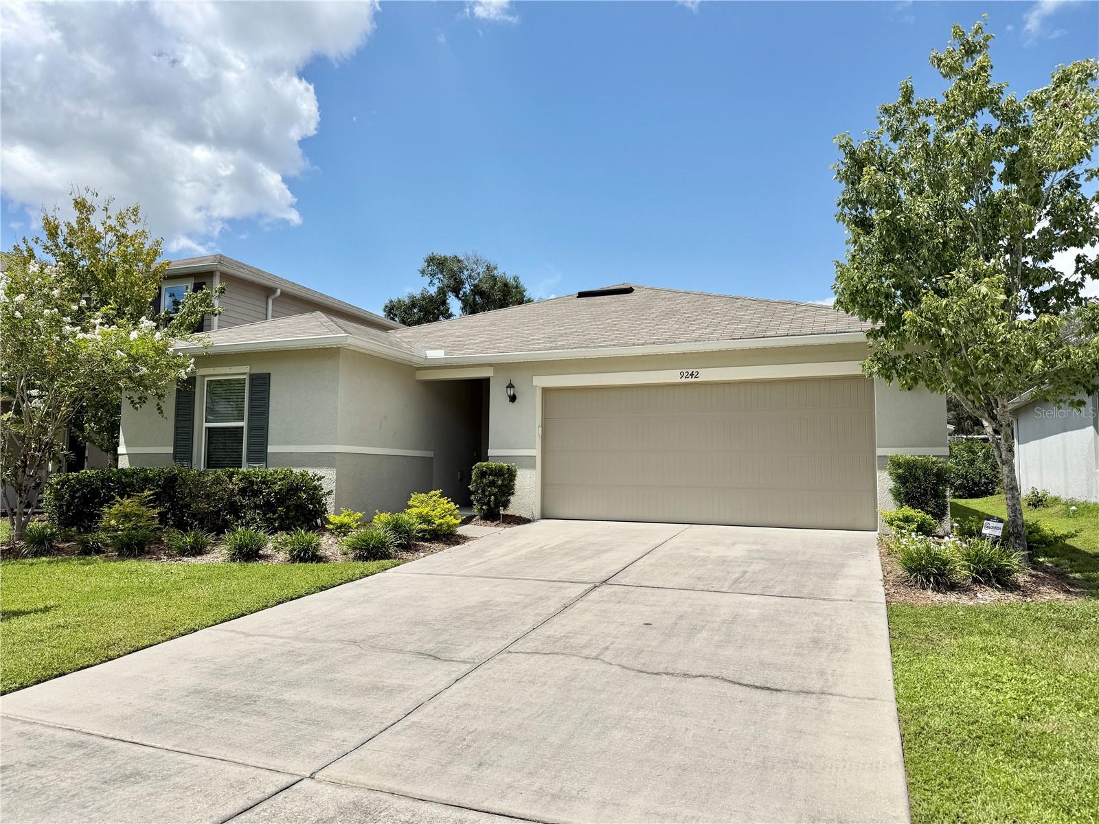 9242 Freedom Hill Dr Property Photo 1