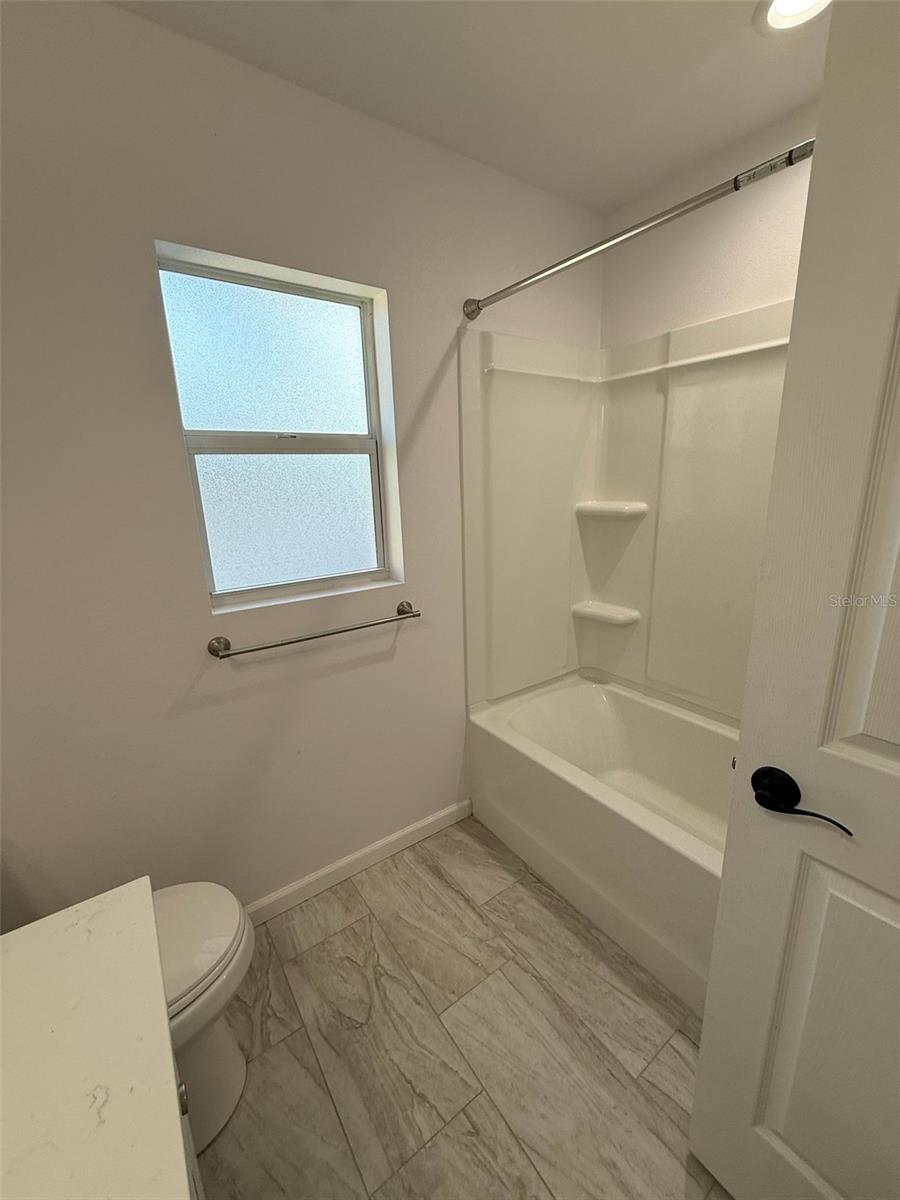 5290 Weatherton St Property Photo 17