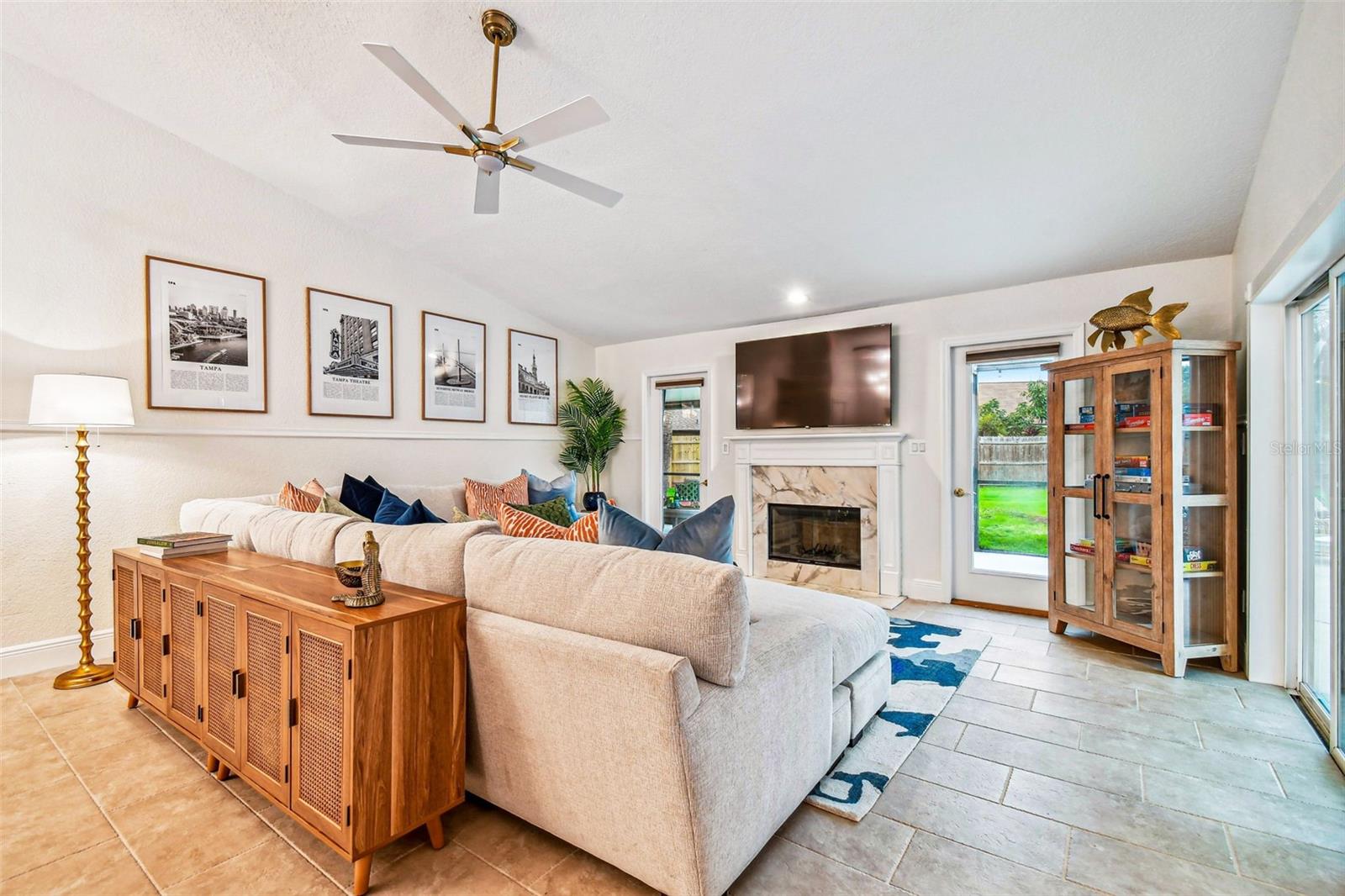 10503 Nile Ct Property Photo 4