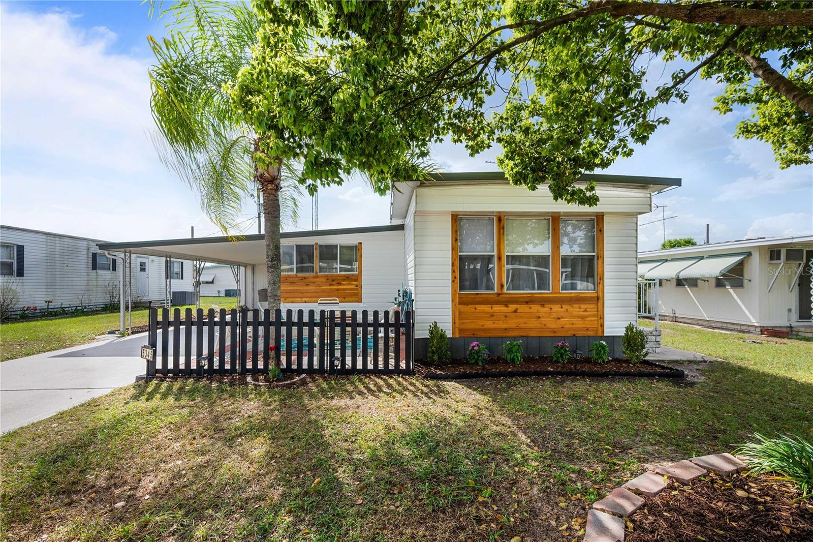 5345 Jo St Property Photo 1