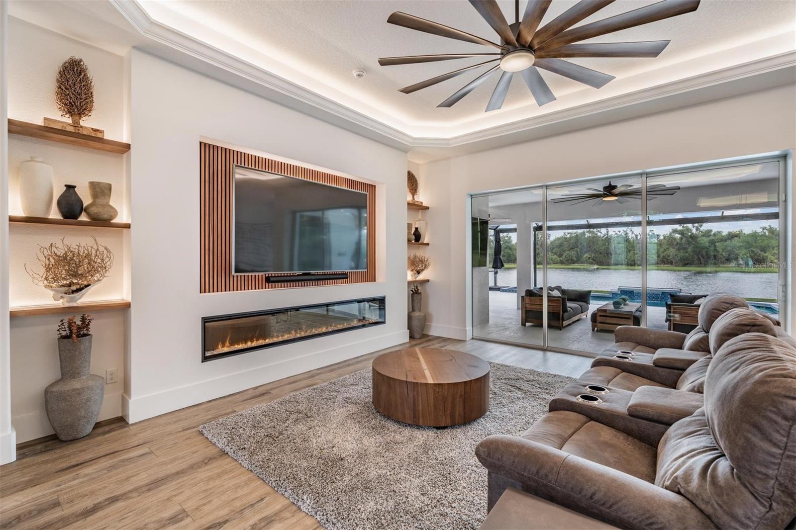 16007 39th Gln E Property Photo 9