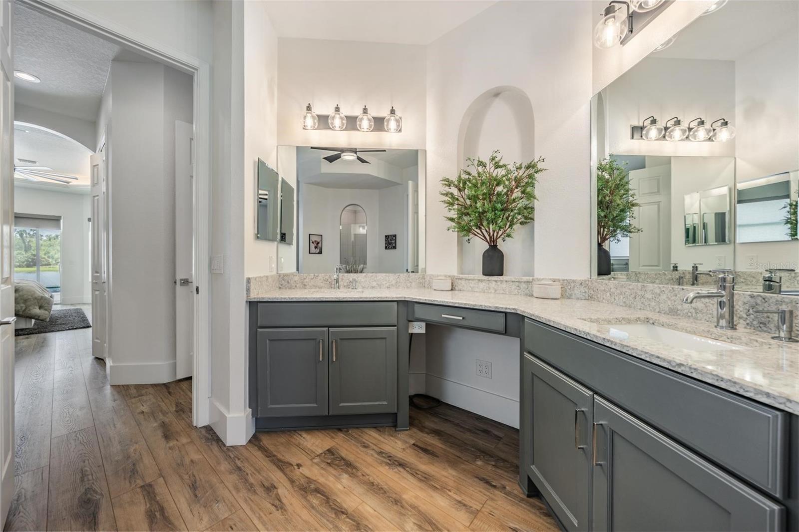16007 39th Gln E Property Photo 24