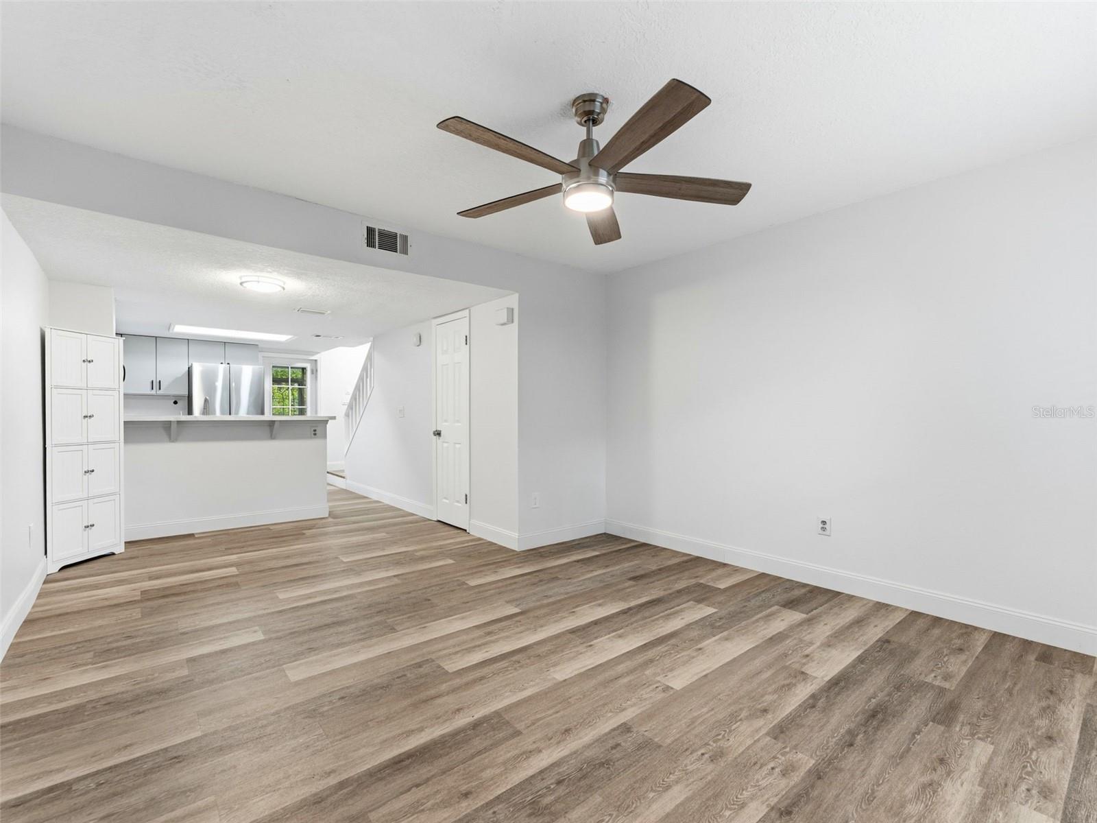 2155 Fox Chase Blvd Property Photo 9
