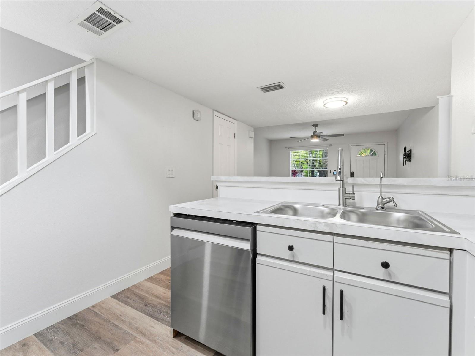 2155 Fox Chase Blvd Property Photo 11