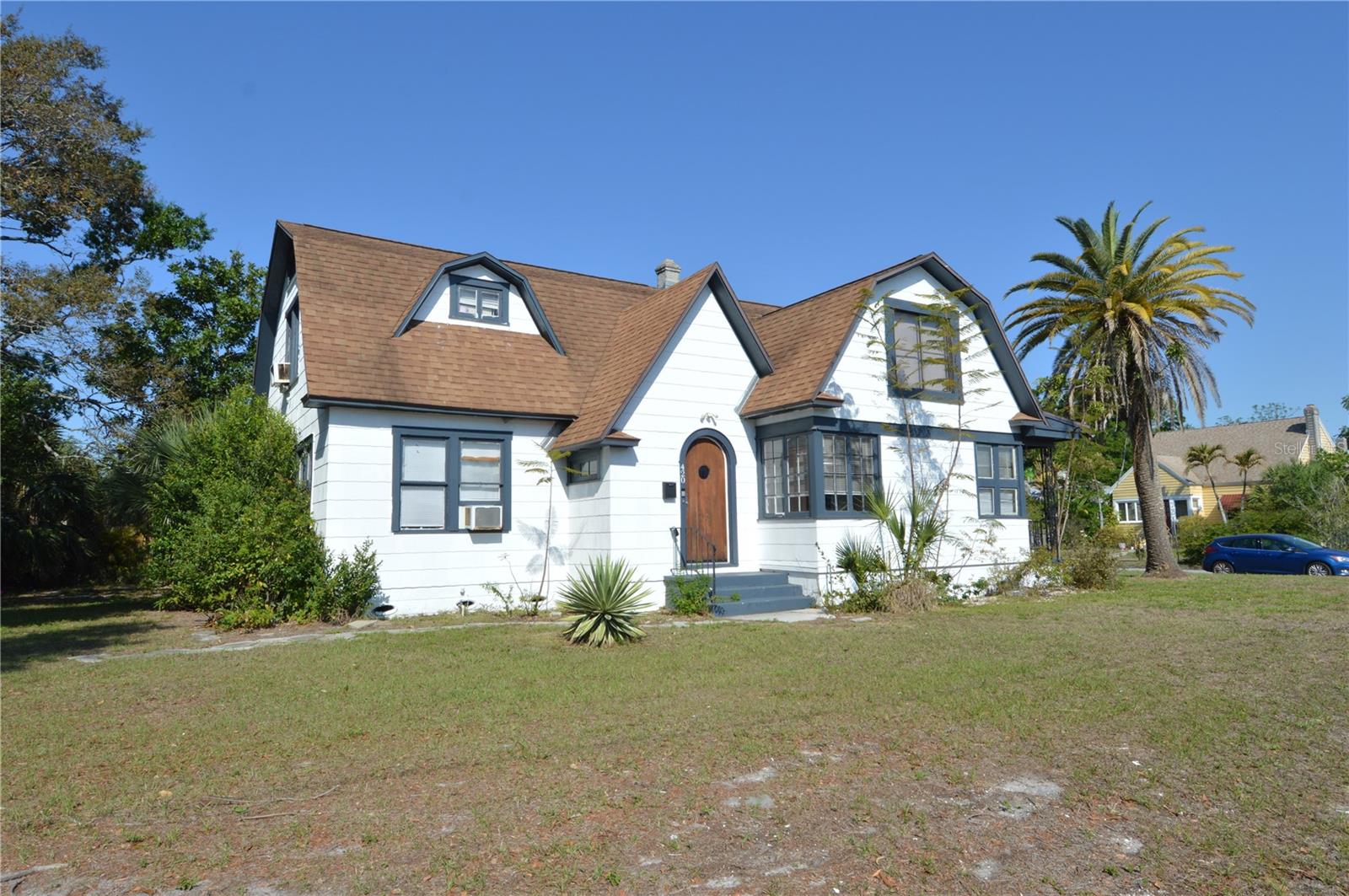 2800 Dartmouth Ave N Property Photo 5