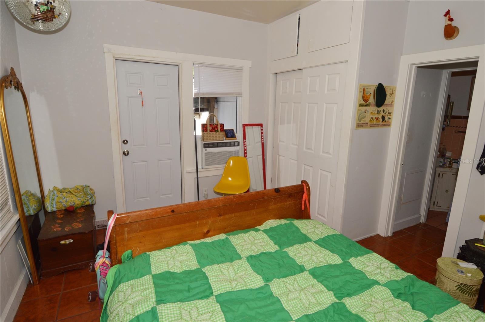 2800 Dartmouth Ave N Property Photo 16