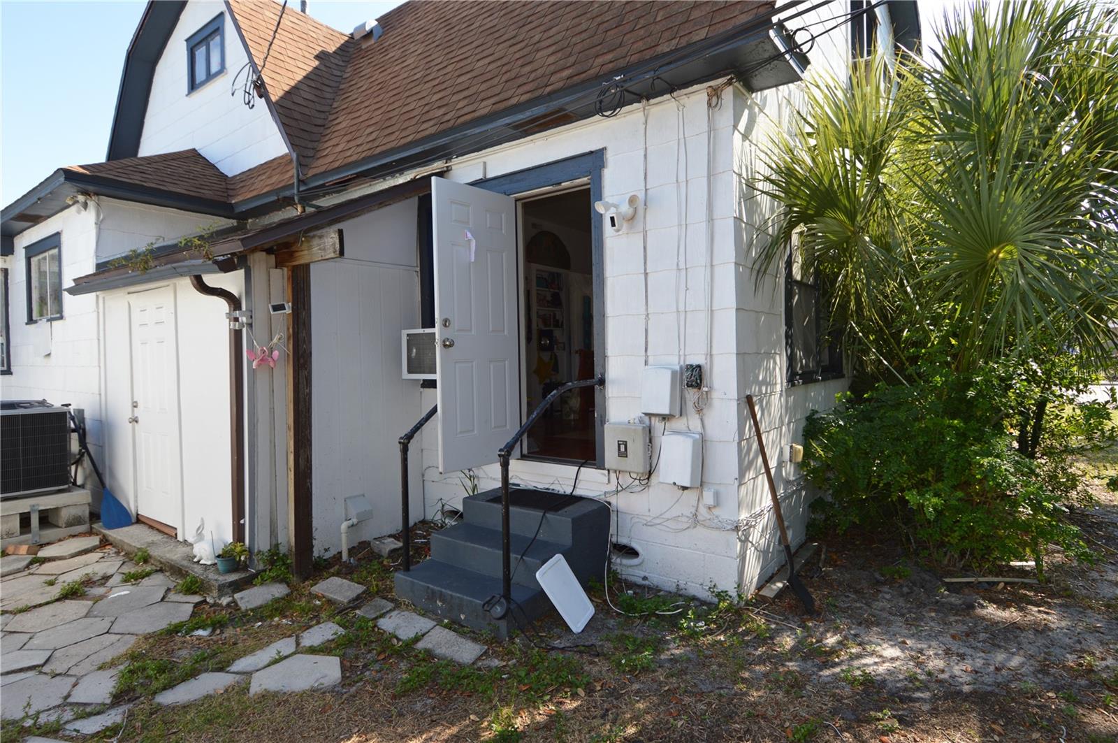 2800 Dartmouth Ave N Property Photo 27