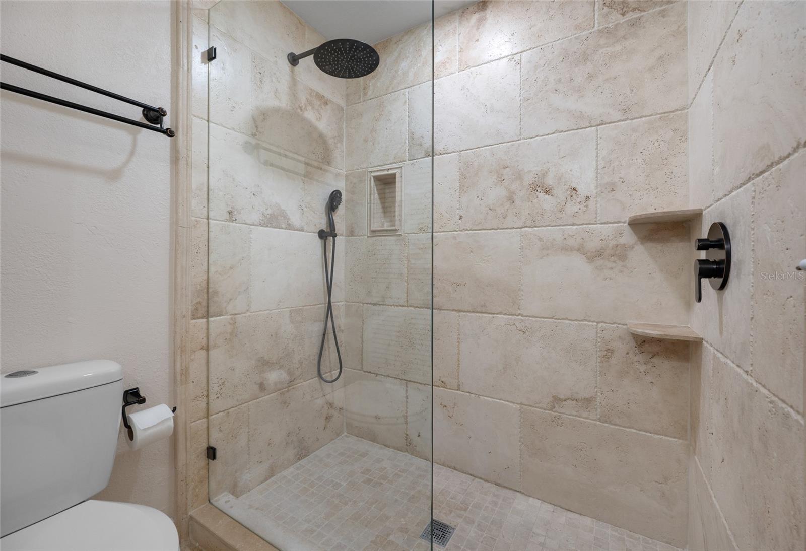 10416 Saint Tropez Pl Property Photo 40