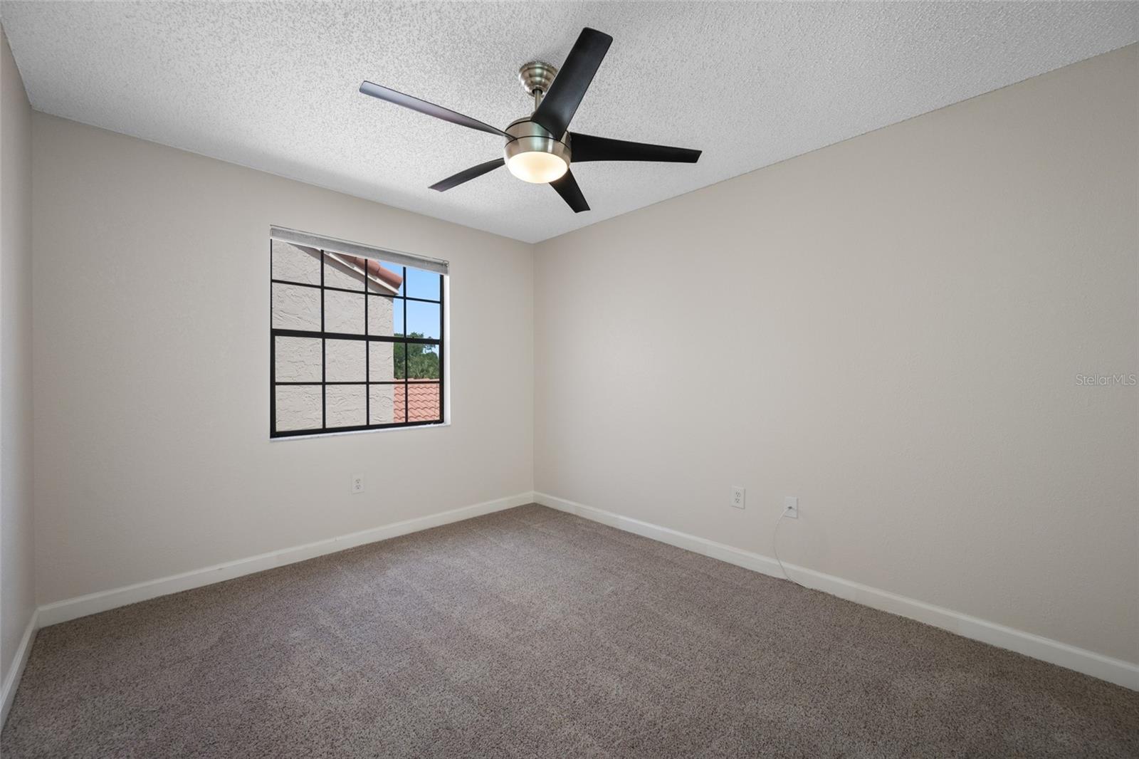10416 Saint Tropez Pl Property Photo 44