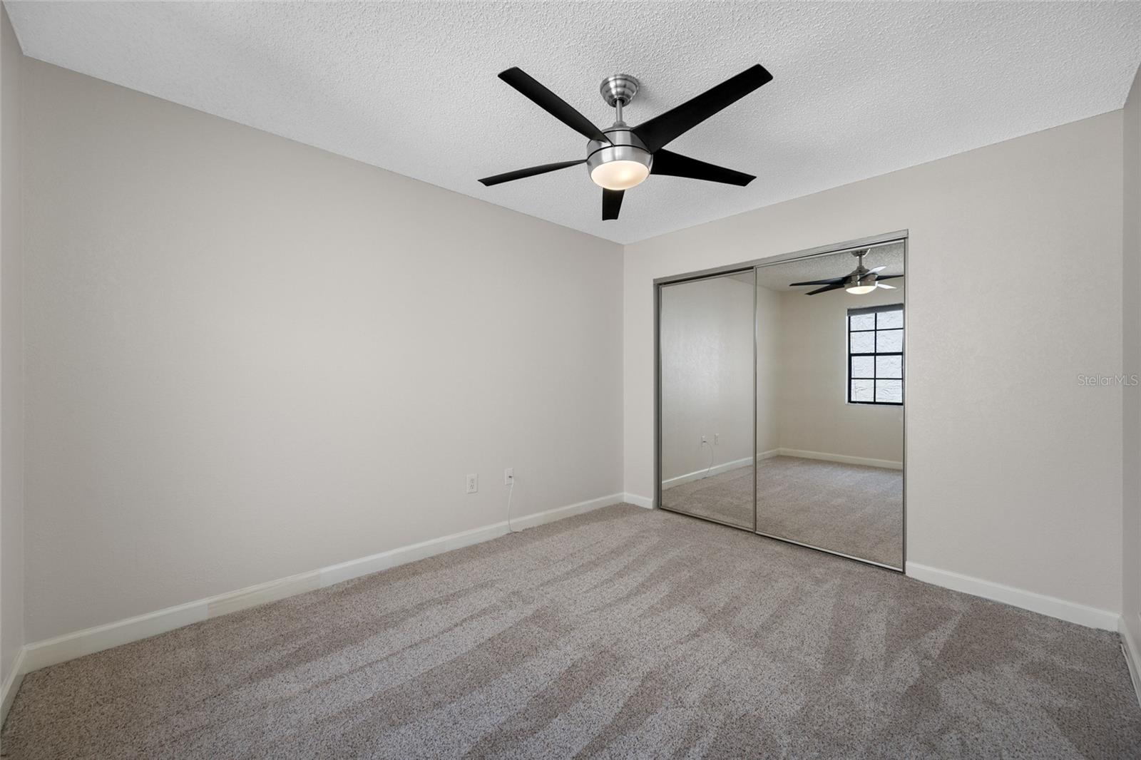 10416 Saint Tropez Pl Property Photo 45