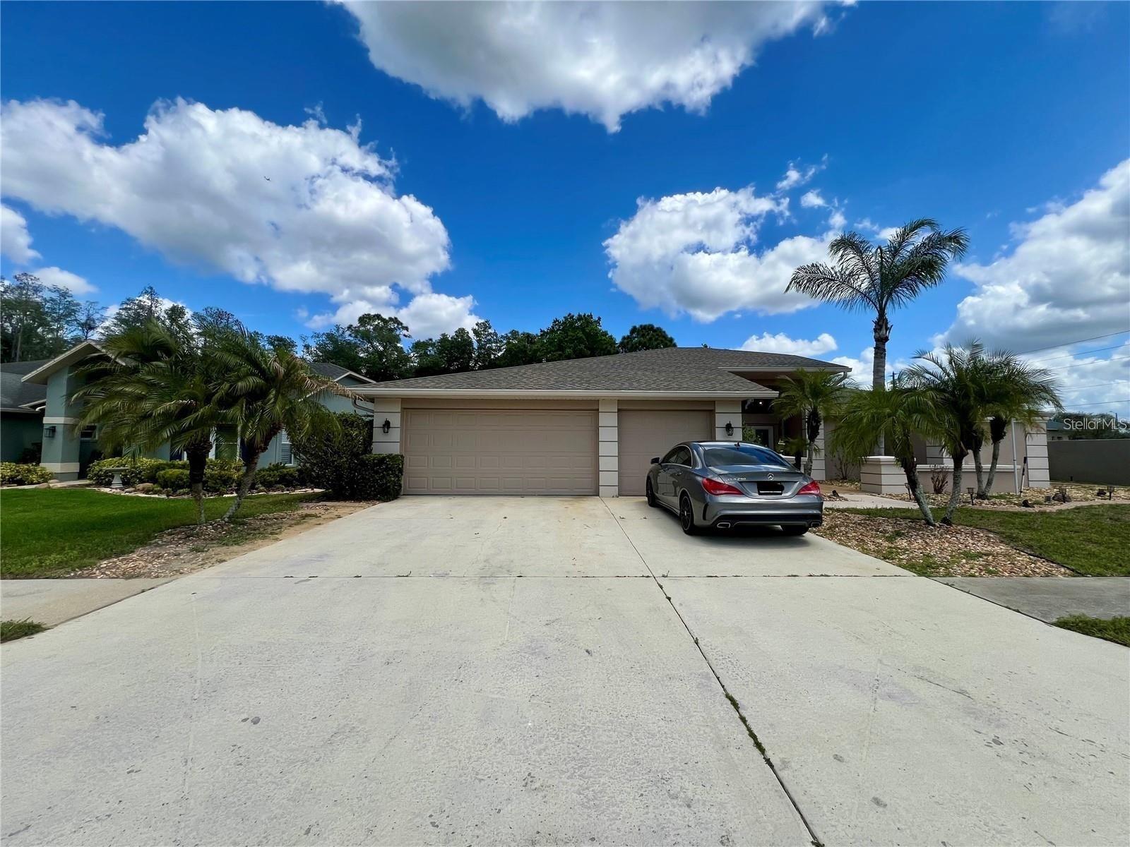 5810 Redhawk Dr Property Photo 2