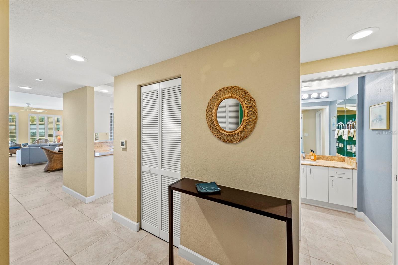 4780 Dolphin Cay Ln S #109 Property Photo 19