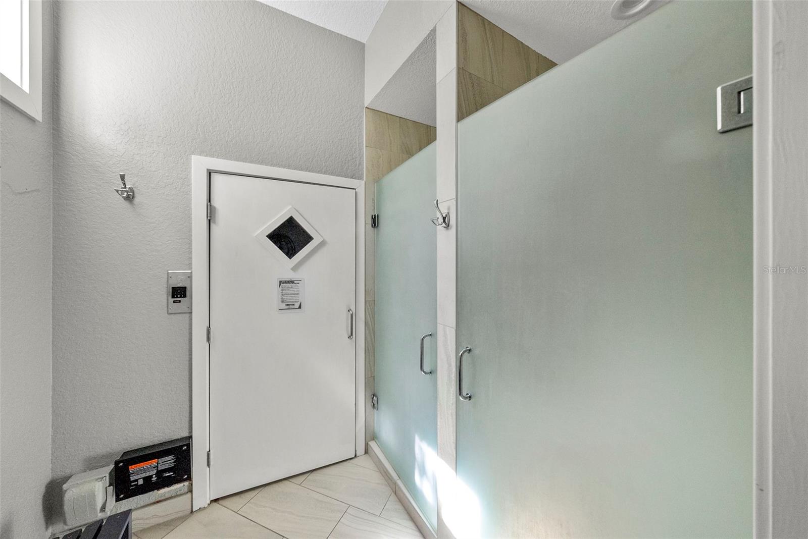 4780 Dolphin Cay Ln S #109 Property Photo 47