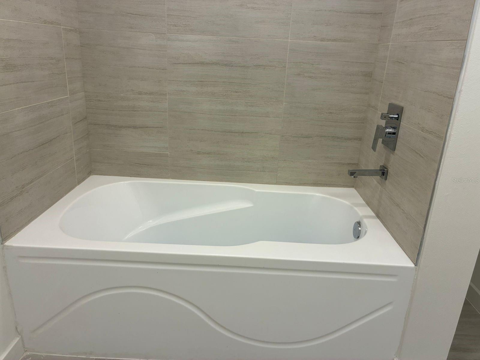 5587 Millenia Park Blvd #318 Property Photo 25