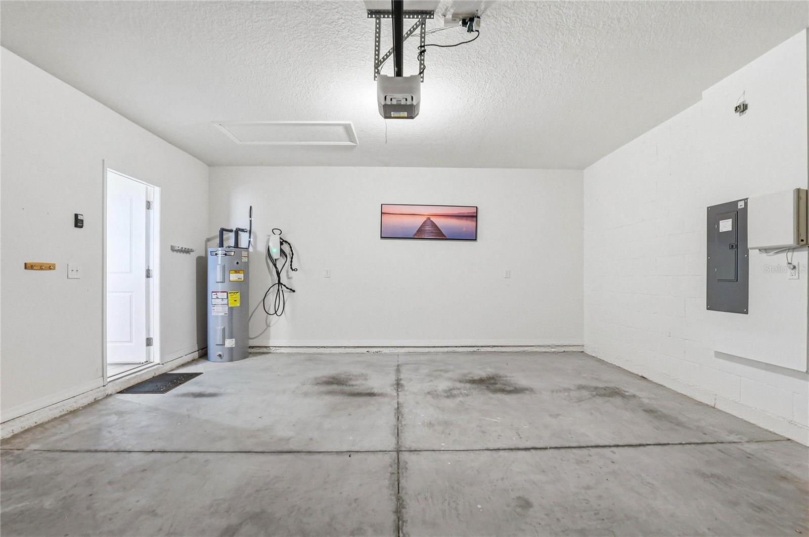 2839 Maiden Grass Isle Property Photo 5