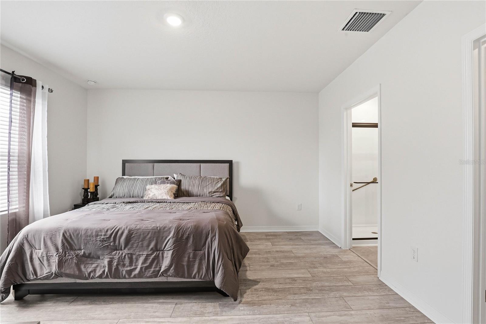 2839 Maiden Grass Isle Property Photo 21