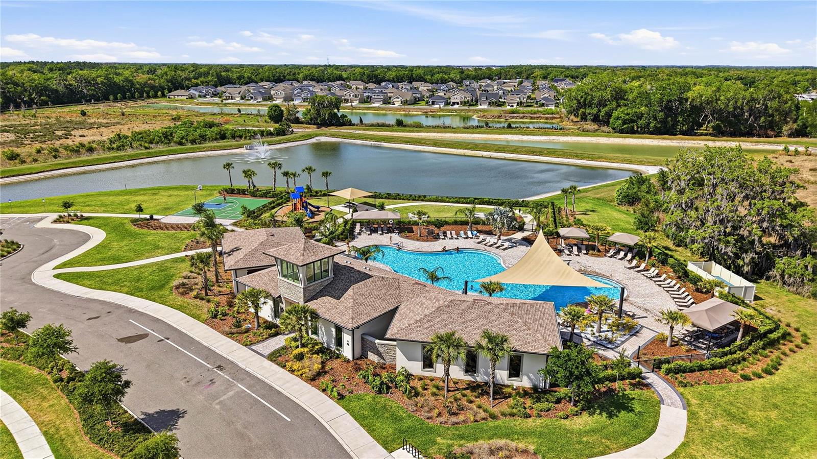 2839 Maiden Grass Isle Property Photo 39