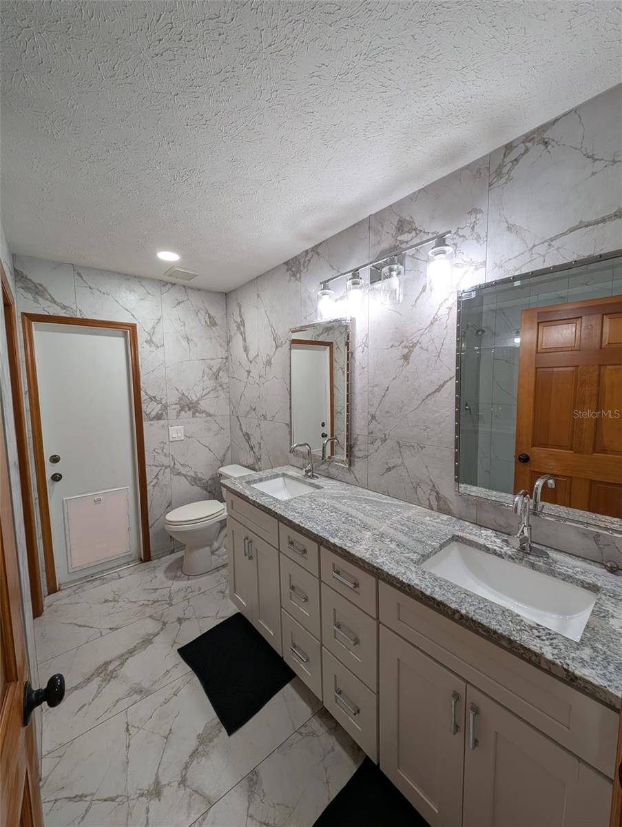 2106 Whitlock Pl Property Photo 38