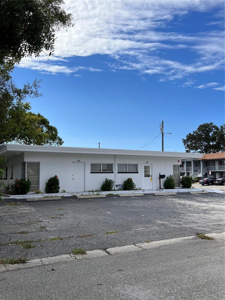 612 S Lincoln Ave Property Photo 1