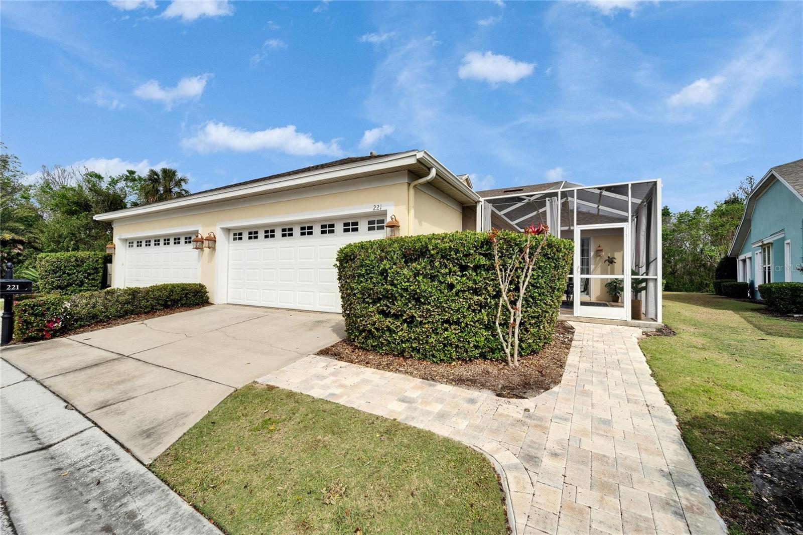 221 Sela Cove Cir Property Photo 6