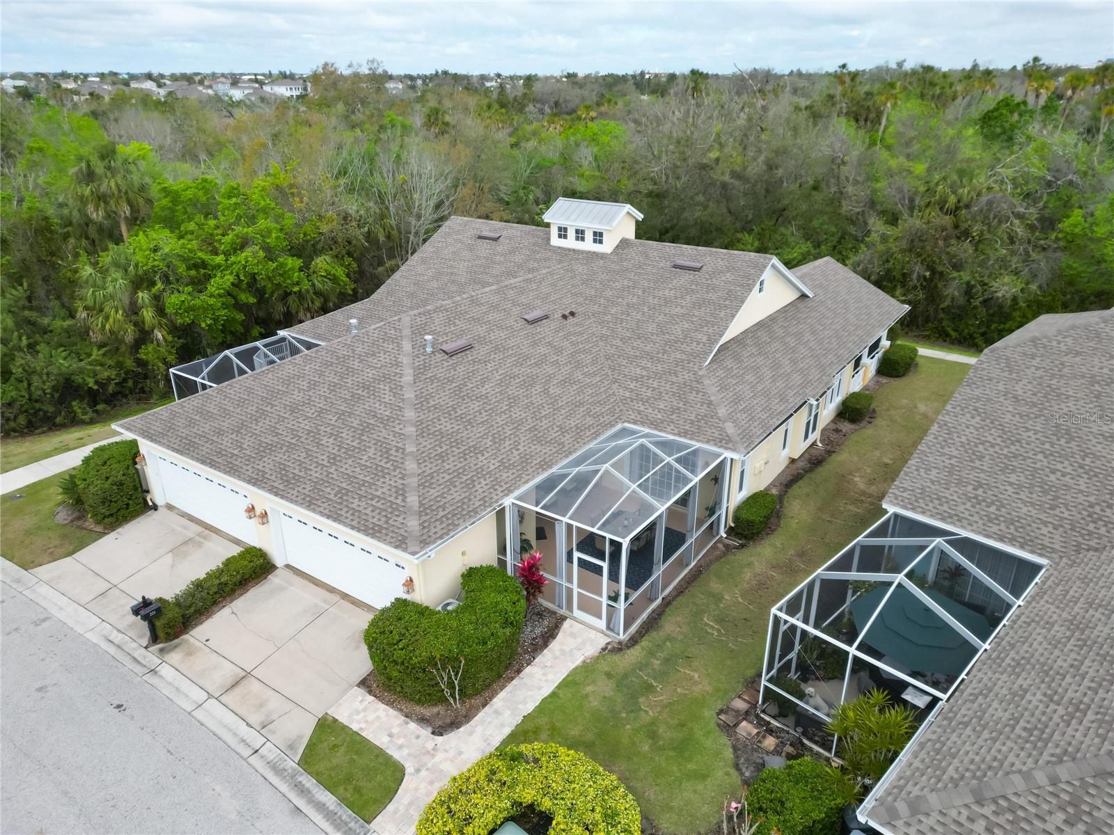 221 Sela Cove Cir Property Photo 40