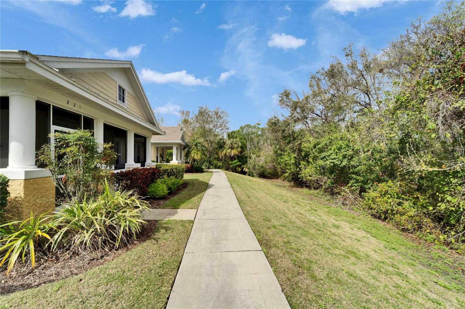 221 Sela Cove Cir Property Photo 63