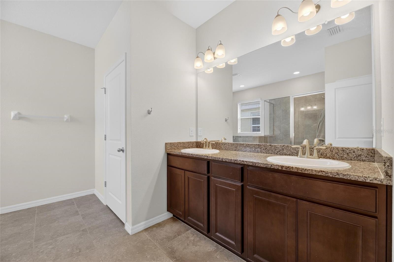 6309 Shadowlake Dr Property Photo 22