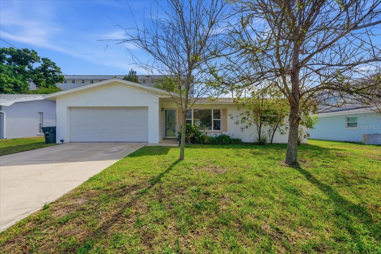 140 Patlin Cir E Property Photo 1