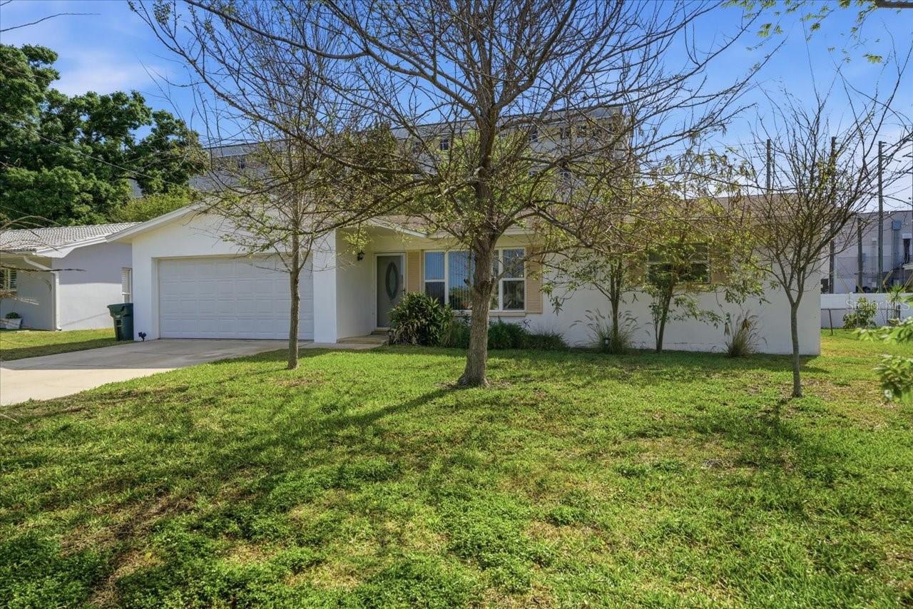 140 Patlin Cir E Property Photo 2