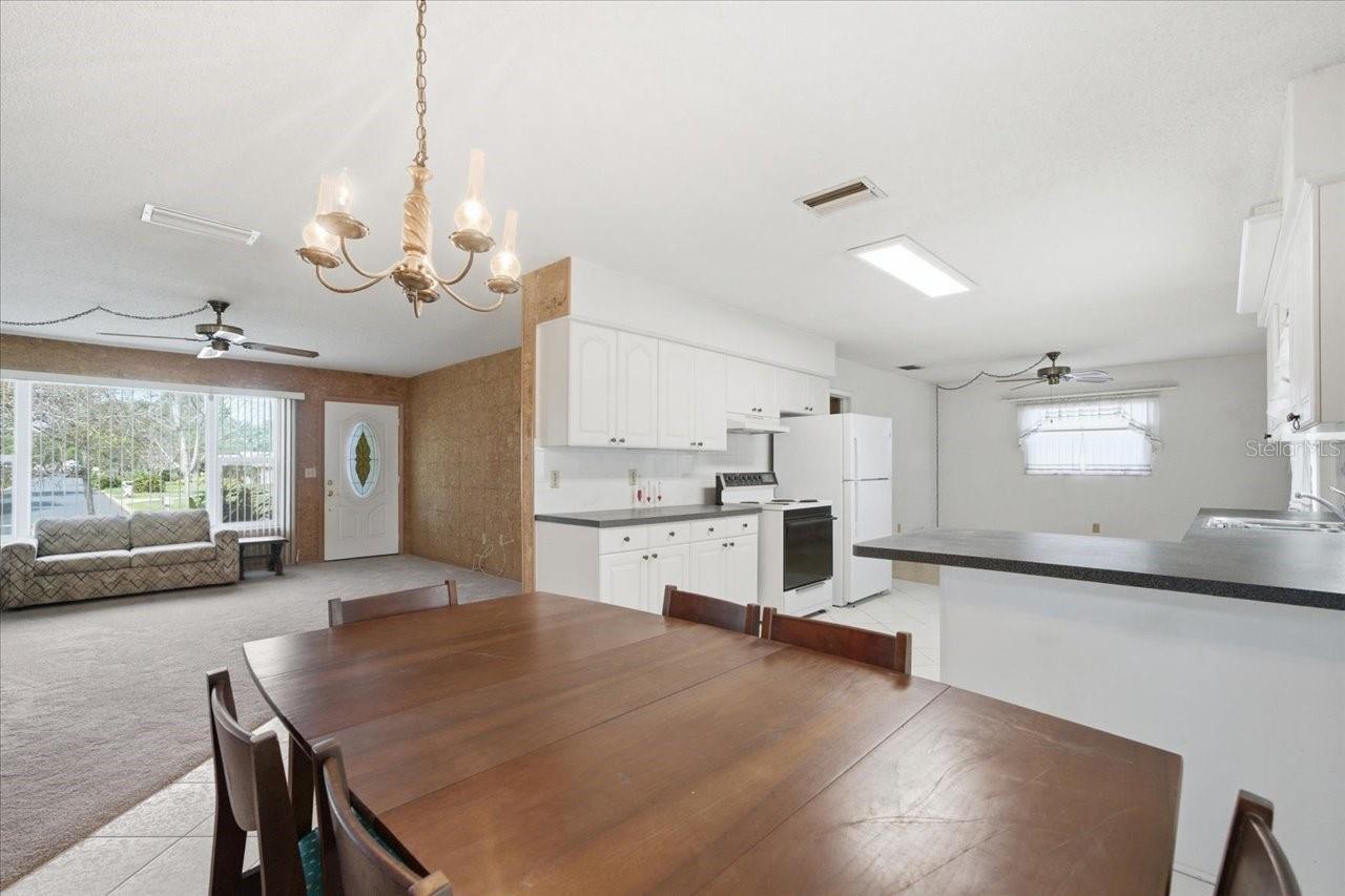 140 Patlin Cir E Property Photo 20