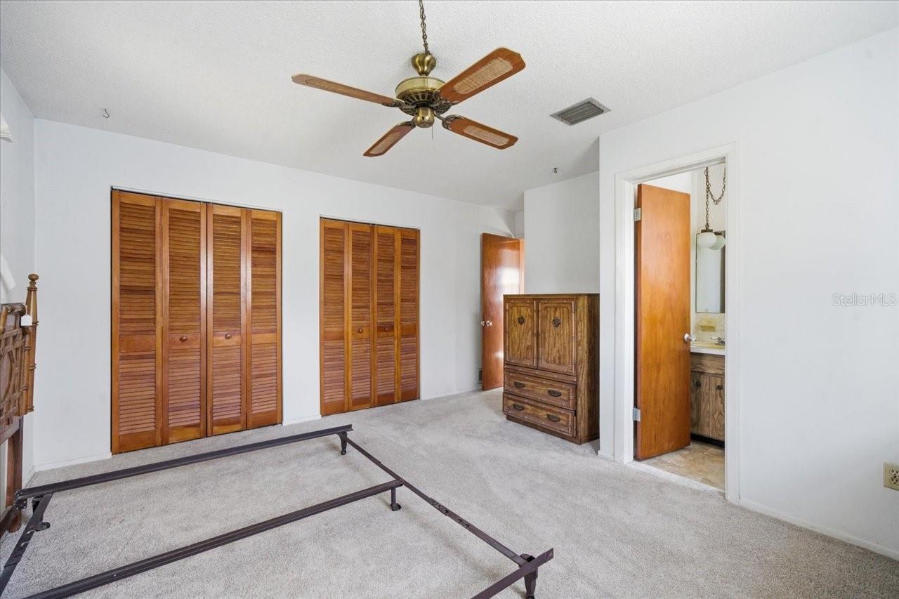 140 Patlin Cir E Property Photo 23