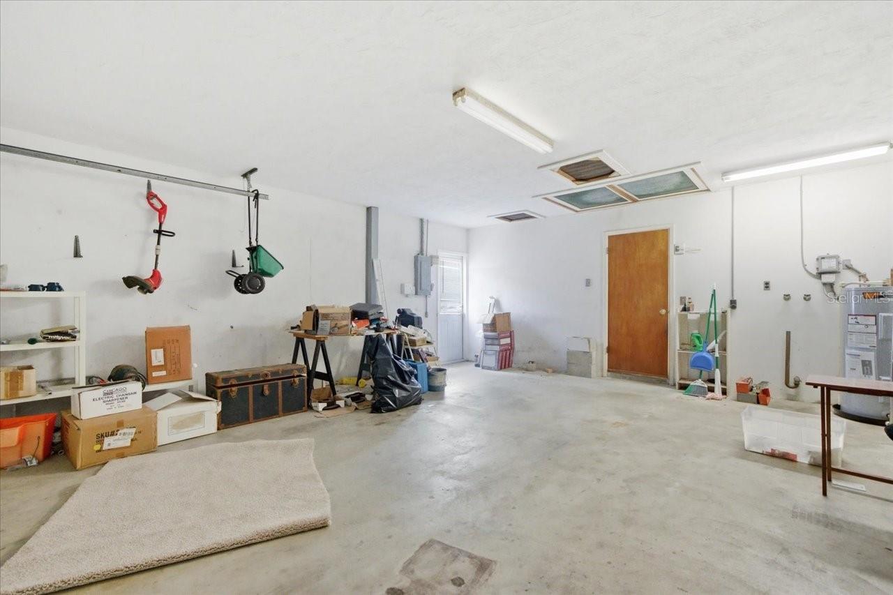 140 Patlin Cir E Property Photo 31
