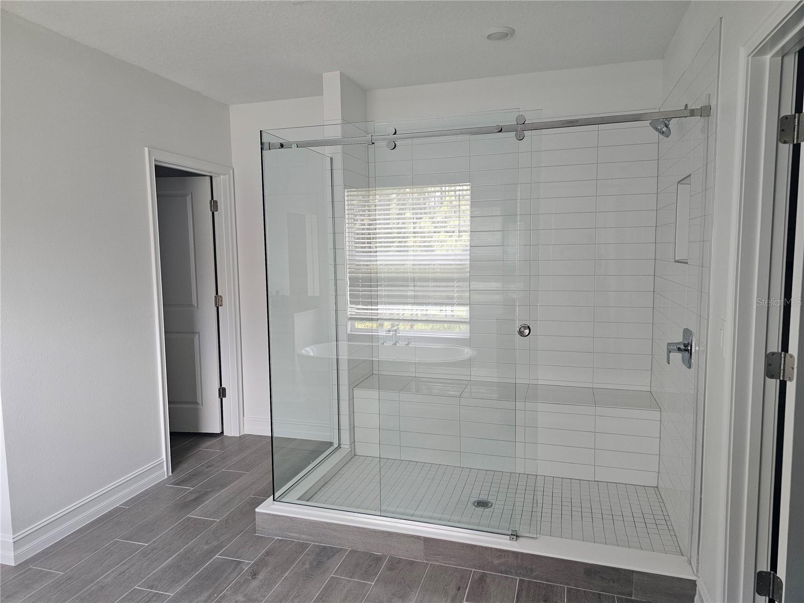 18271 Pearl View Pl Property Photo 34