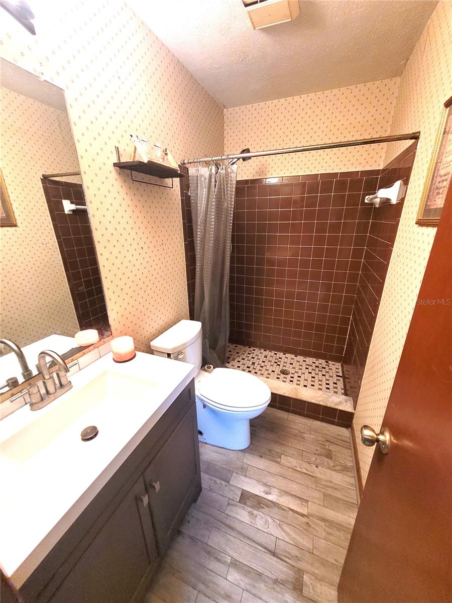 5203 Presidential St Property Photo 12