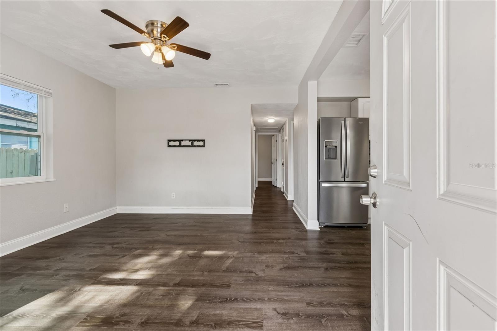 6710 N Harer St Property Photo 11