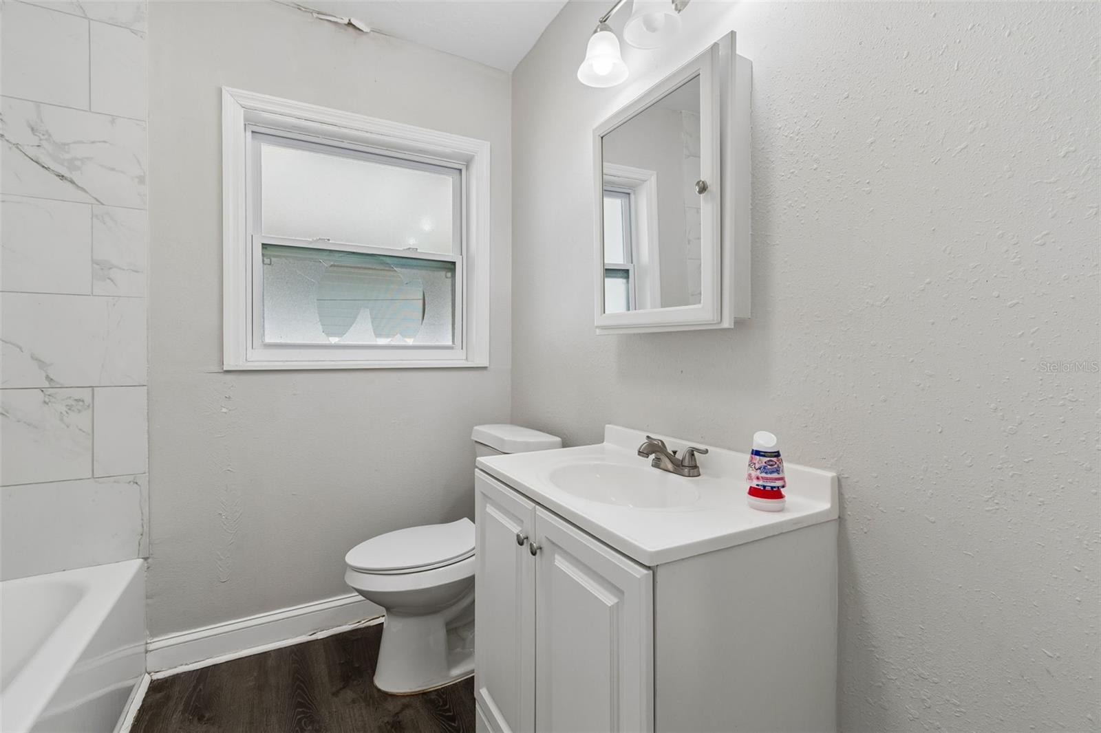 6710 N Harer St Property Photo 29